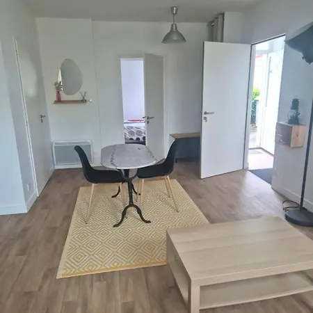 Apartment Parentale Au Calme